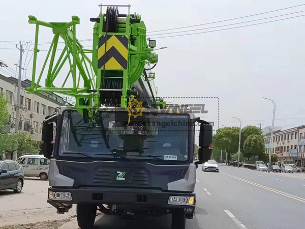ZOOMLION ZTC350H562-1 Truck Crane
