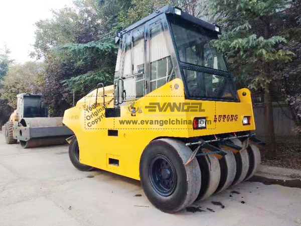 LUTONG LTP1016 Road Roller