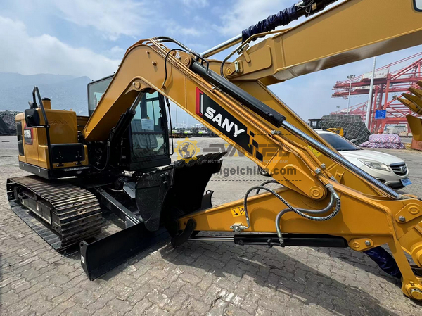 Cameroon - 1 Unit SANY SY75C Excavator & 1 SEM 655F Wheel Loader