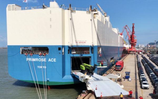 ZOOMLION Delivers World's Tallest Boom Lift ZT82J to the UK