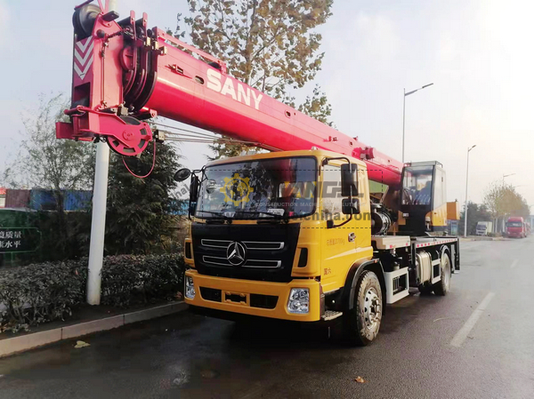 SANY Truck Crane STC160E