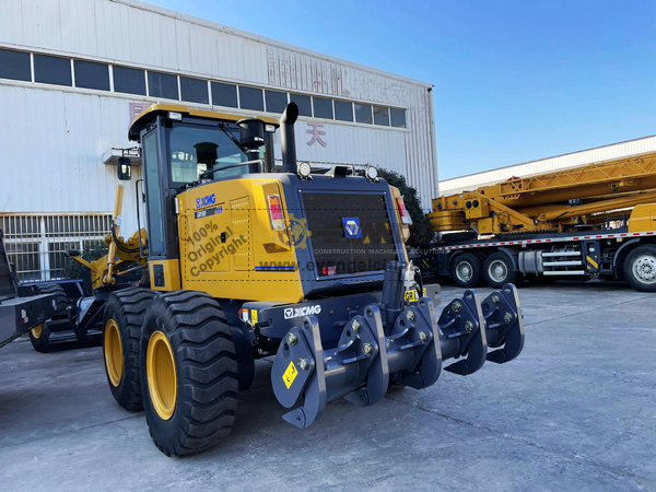 XCMG GR165 Motor Grader