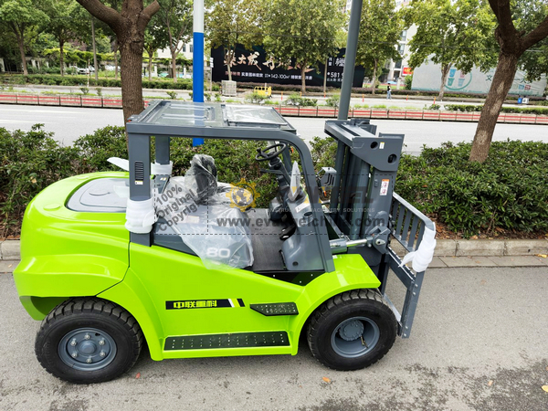 ZOOMLION Forklift FD80J