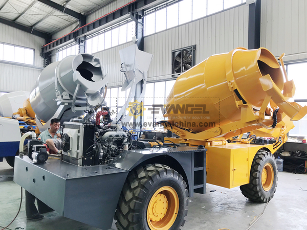 Mozambique -1 Unit HONGYUAN HY200 Self-Feeding Mixer Truck 