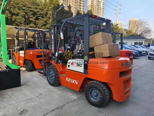 HELI CPCD30 Forklift