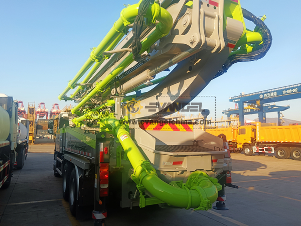 Algeria - 1 Unit ZOOMLION Pump Truck ZLJ5291THBKF