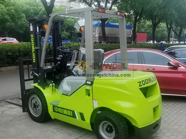 ZOOMLION DIESEL FORKLIFT FD35
