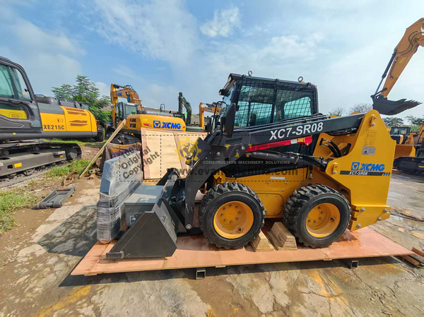 XCMG XC7-SR08 Skid Steer Loader 