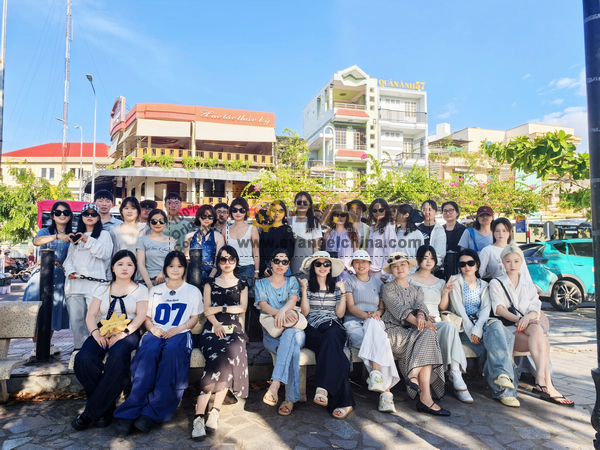 Galaxy Legion Strengthens Team Spirit on Vietnam Retreat