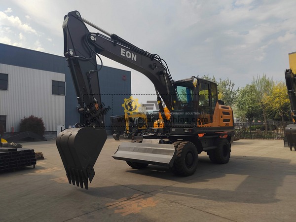 XCMG XC760K skid steer loader